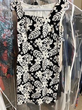 Maggy London Black & White Floral Sheath Dress